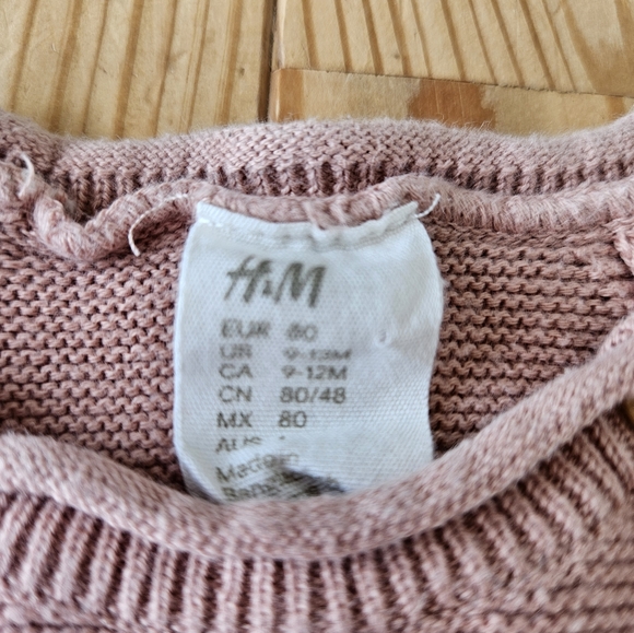 H&M BABY Knit one piece, size 9-12 months - Picture 2 of 5